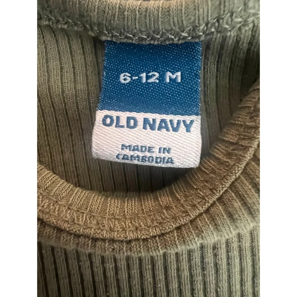 Old Navy Ribbed Short Sleeve Bodysuit Sage Green 6-12M Baby Onesie (0958)